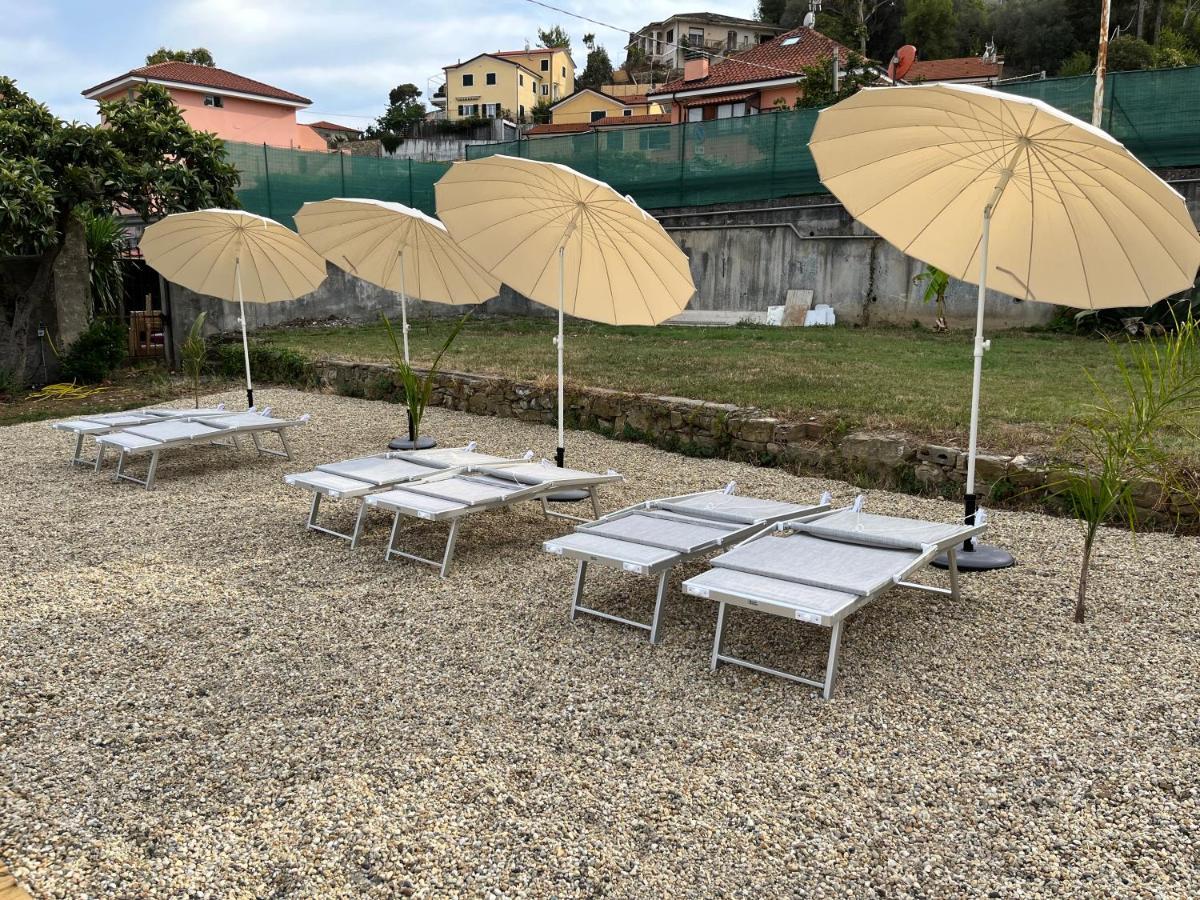 Il Gattino Di Porto - Apt 1 - Monolocale Veranda Piscina Imperia Bagian luar foto